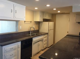 14285 Ricaree Rd, Apple Valley, CA 92307