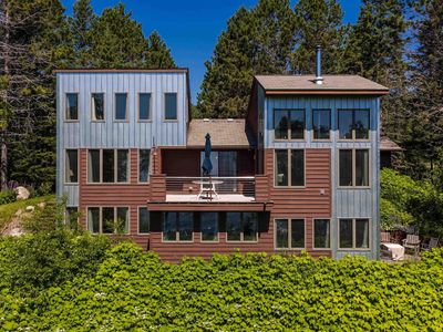 6452 Highway 61, Silver Bay, MN, 55614