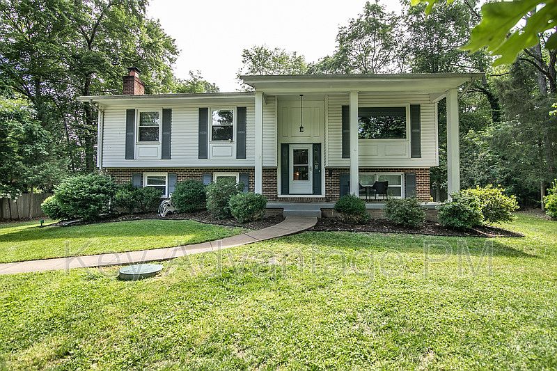 1st image of 12511 Lindy Ln