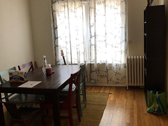 3rd image of 1450 W Albion Ave #2A
