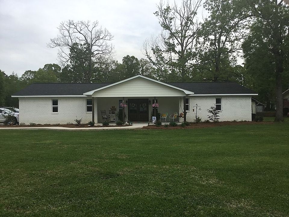 1st image of 134 Stewart Dr