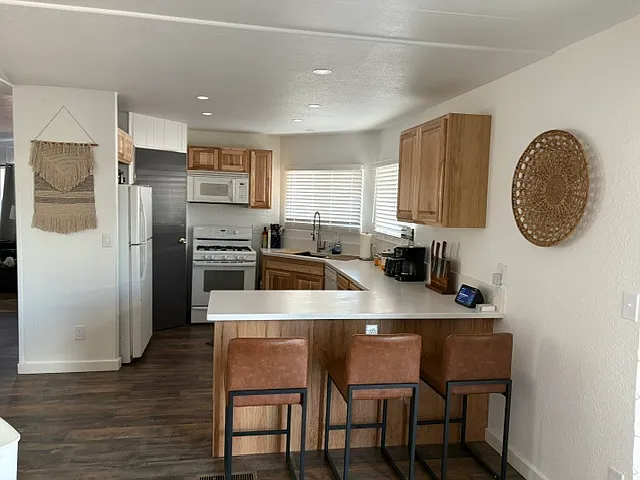 1628 Bluebonnet Blvd — Photo 4