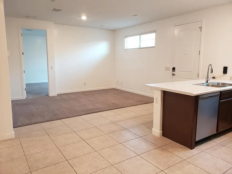4206 S 96th Ln — Photo 9