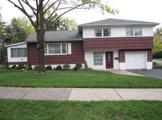 639 Concord Rd, Ridgewood, NJ 07450