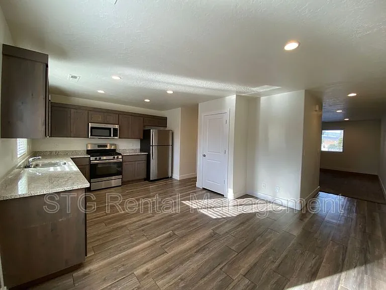 1664 N Dixie Downs Rd #2 — Photo 6