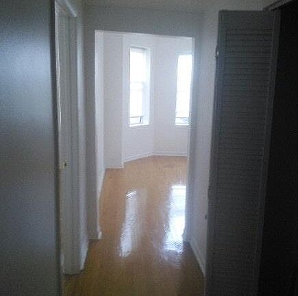 3rd image of 1252 S Karlov Ave APT 1B