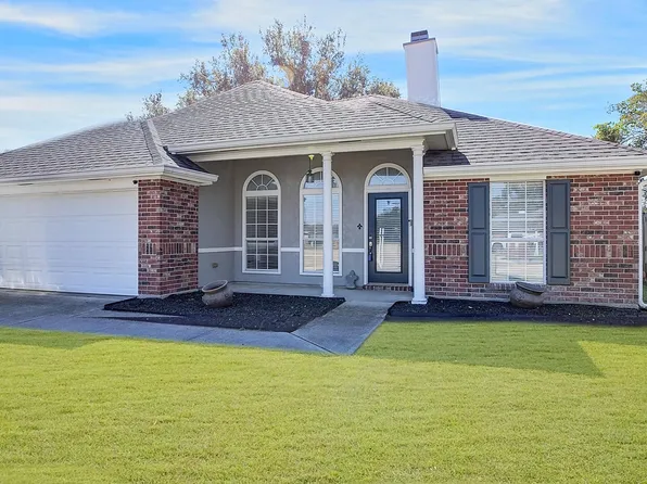 113 Savignon Cir, Broussard, LA 70518