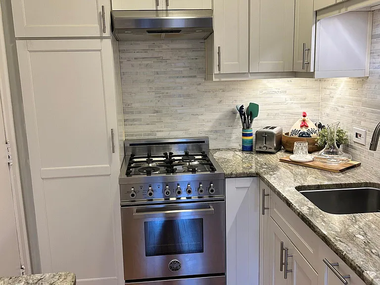 2326 N Lincoln Park W #3F — Photo 25