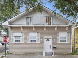 2502 Laurel St, New Orleans, LA 70130