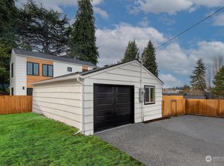 3511 NE 143rd St, Seattle, WA 98125