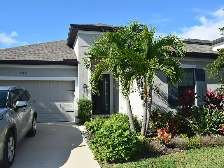 15333 Isla Palma Ln — Photo 2