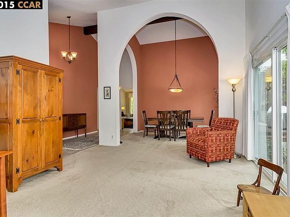 5th image of 1832 Whitecliff Way