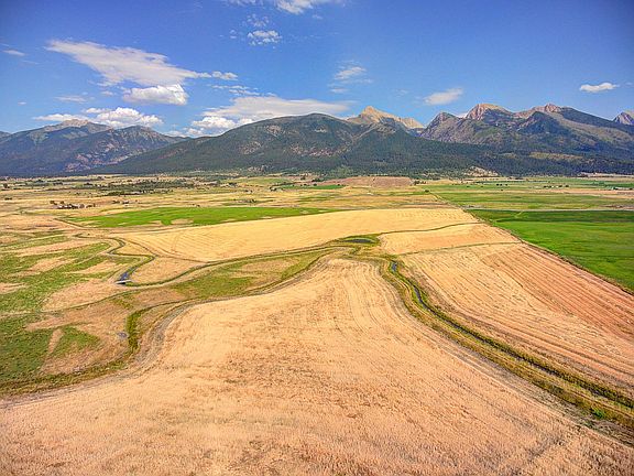 4th image of Nhn Red Horn Road Acres #80