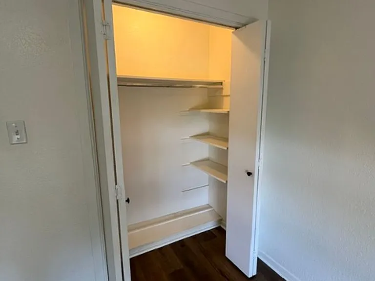8033 Weehunt Ct — Photo 20