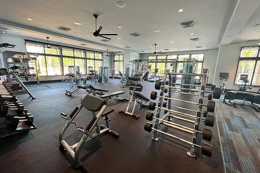 1 bed, 1.0 bath, 935 sqft, $1,675 — Photo 4