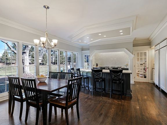 4th image of 1035 Sir William Ln