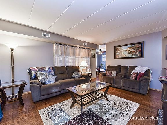 5th image of 13934 E Leamington Dr Unit 306