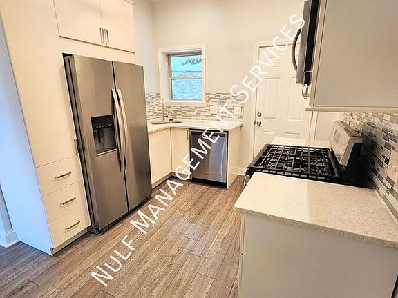 2nd image of 6010 Butler St
