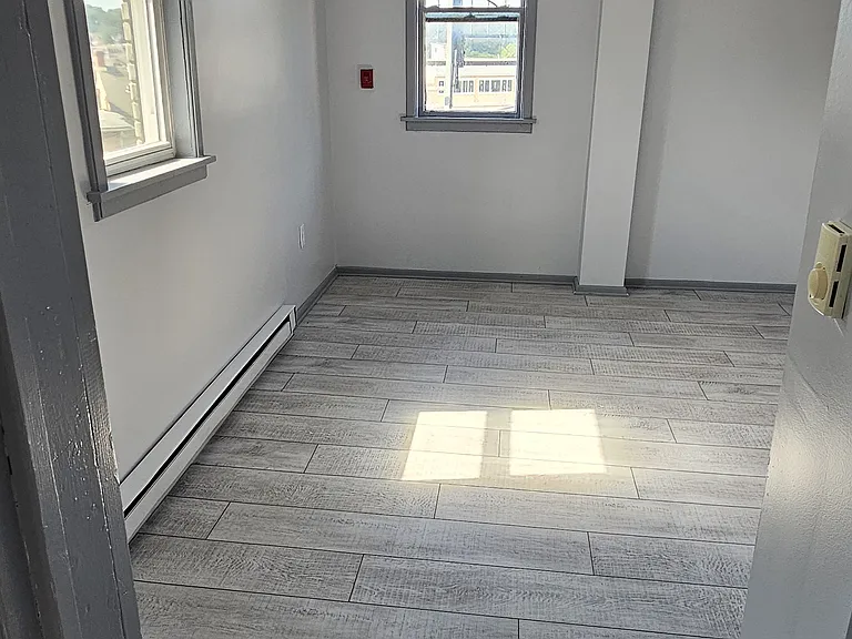 621 Ferry St #2 — Photo 13