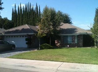 1560 W Brian Ln, Porterville, CA 93257
