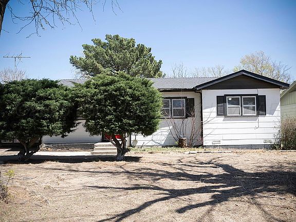 2nd image of 222 Pear Ave