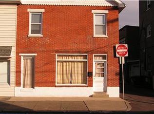 16 N York St, Pottstown, PA 19464