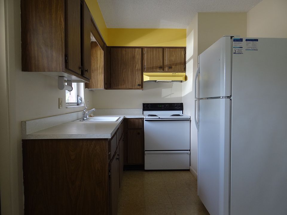 2nd image of 3025 54th St S APT 5