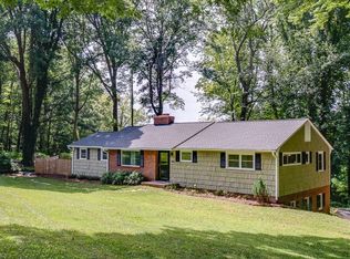 1248 Marlborough Ln, Winston Salem, NC 27105