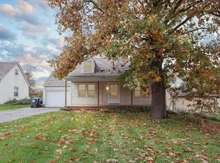 205 S Swift St, Winnebago, IL 61088