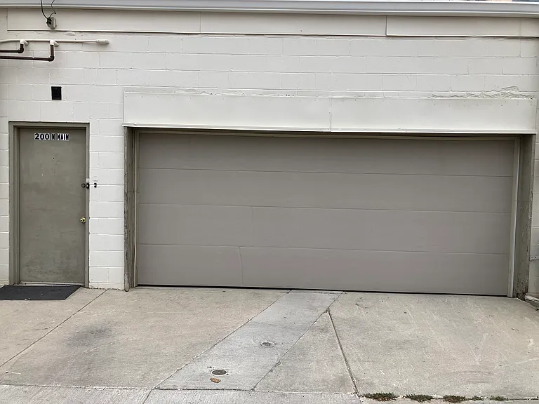 200 N Main St — Photo 6