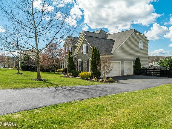 2nd image of 6854 Mill Valley Dr