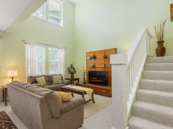 92-1093C Koio Dr #C, Kapolei, HI 96707