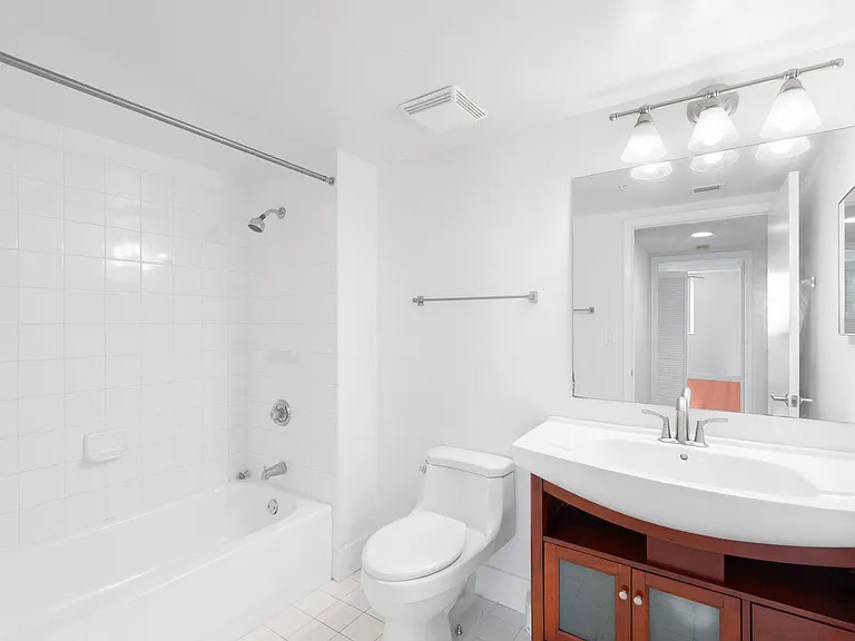 3020 NE 32nd Ave #704 — Photo 15