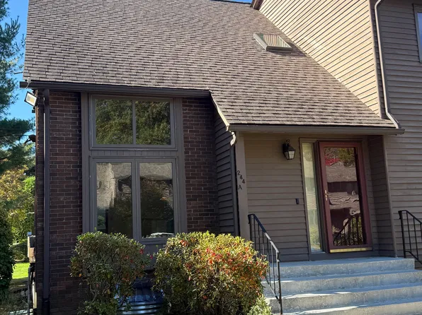 244 Mayfield Ave APT A, Cranston, RI 02920