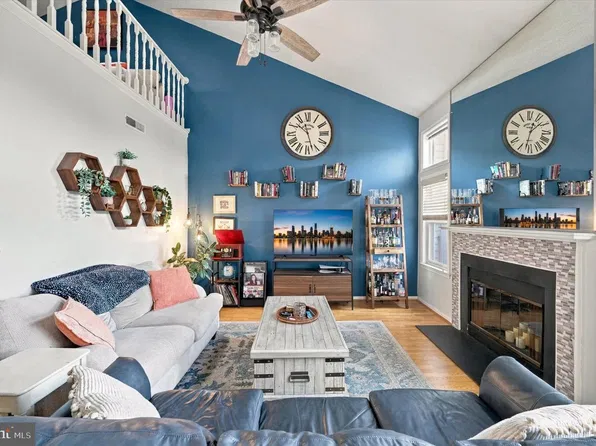 4909 Birch Cir, Wilmington, DE 19808