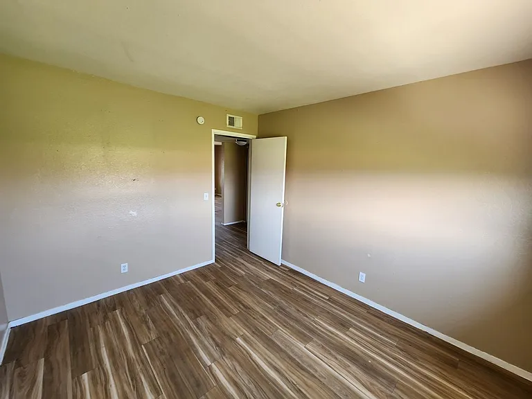4796 Nova Ln #4 — Photo 11