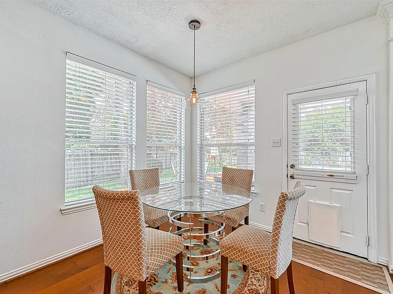26 Pomerelle Pl — Photo 18