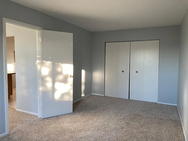 3rd Bedroom Closet Side