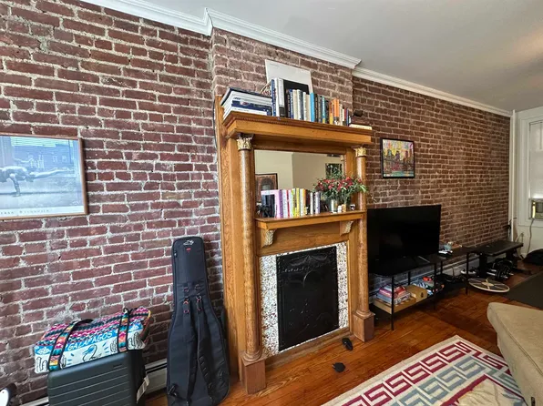 203 Ogden Avenue image 1 of 10