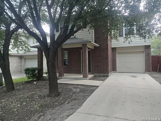 3 bed, 2.5 bath, 1446 sqft, $1,575 — Photo 1