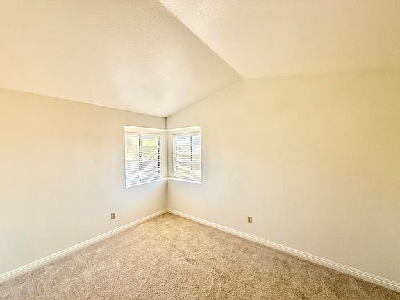 5th image of 37838 Spyglass Cir
