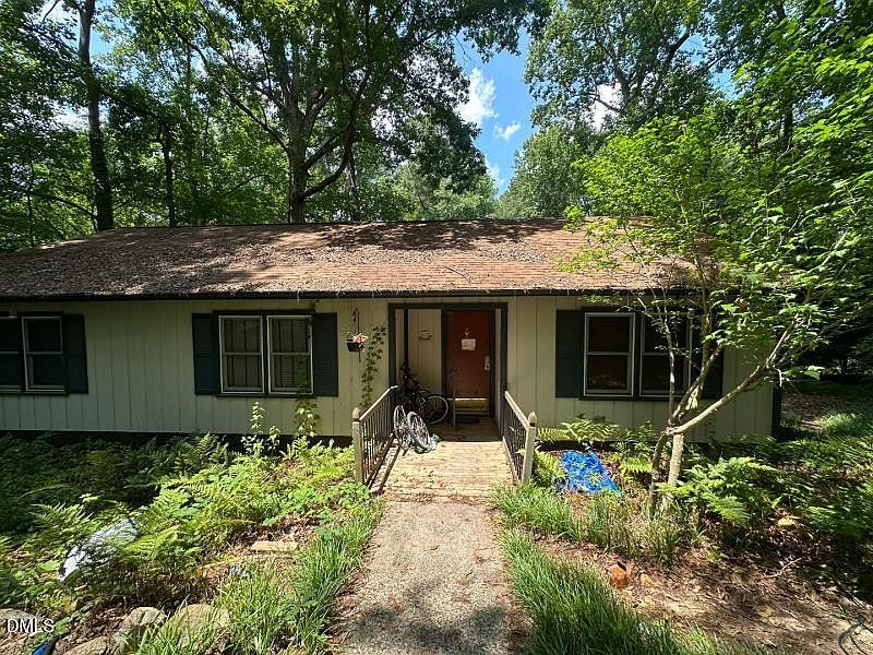 1st image of 510 Yorktown Dr