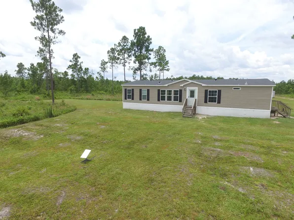 5831 Old Moniac Rd, Saint George, GA 31562