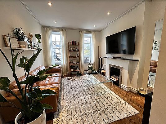 1st image of 51 Leroy St APT 4