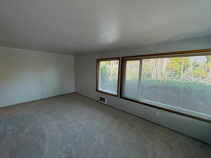 1 bed, 1.0 bath, 750 sqft, $1,795 — Photo 2