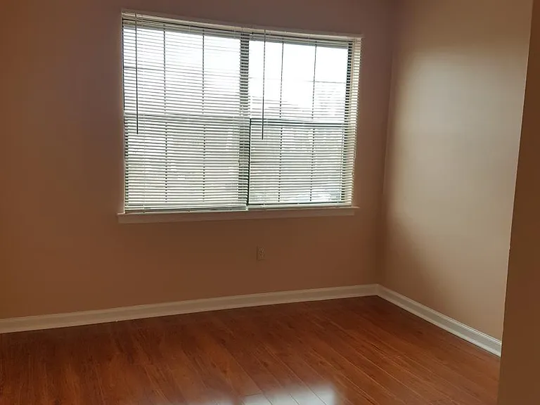 1409 Green Hollow Dr #1409 — Photo 3