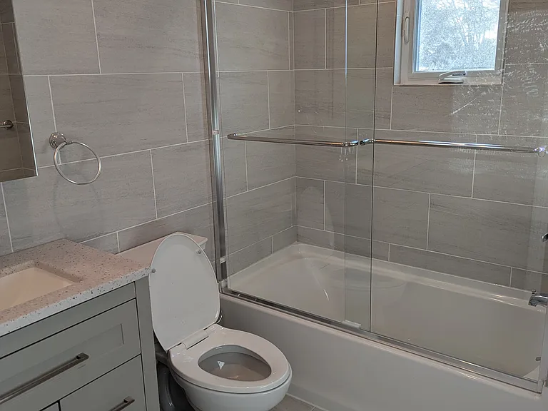 62 Forest Row — Photo 8