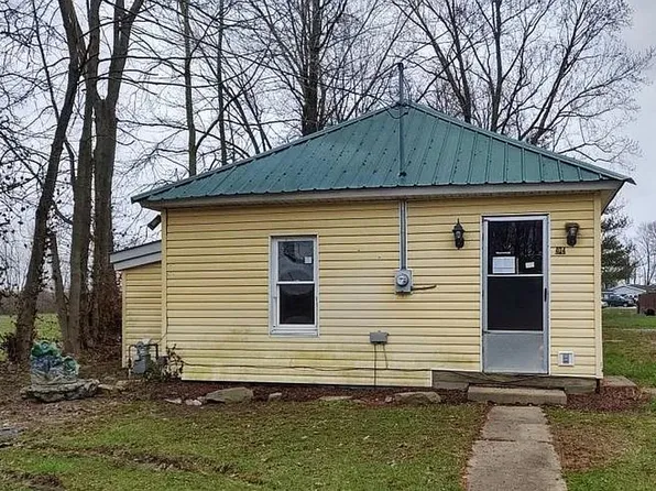 404 N East St, Hymera, IN 47855