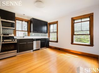 3 Monmouth St #F1, Somerville, MA 02143