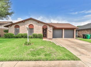 5806 Acorn St, Houston, TX 77092